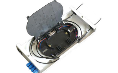 室内通信光缆终端盒日常维护复杂吗？